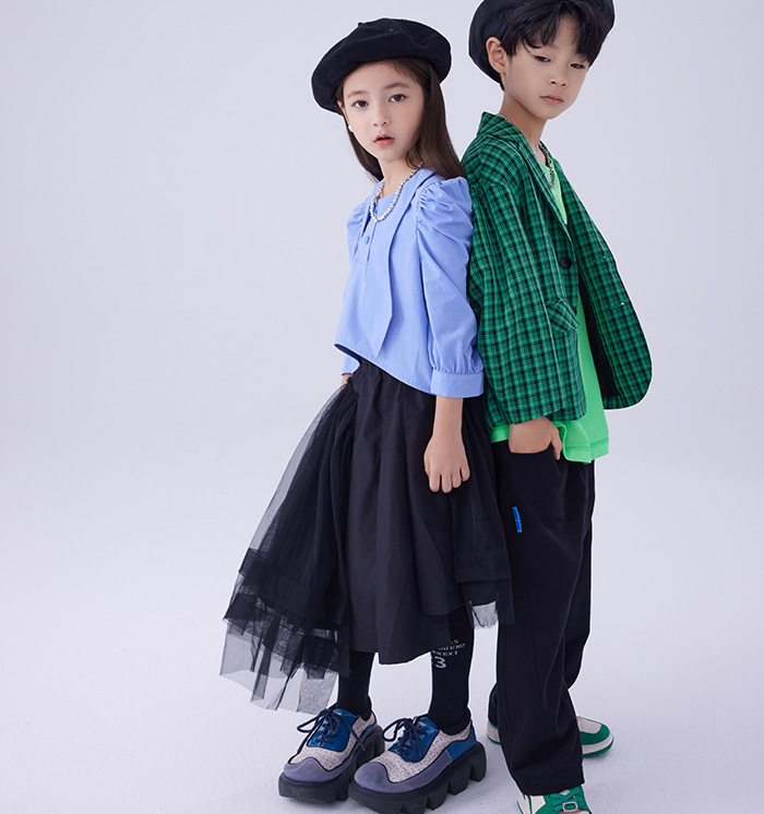 Middle School Children/Male/Female Spring