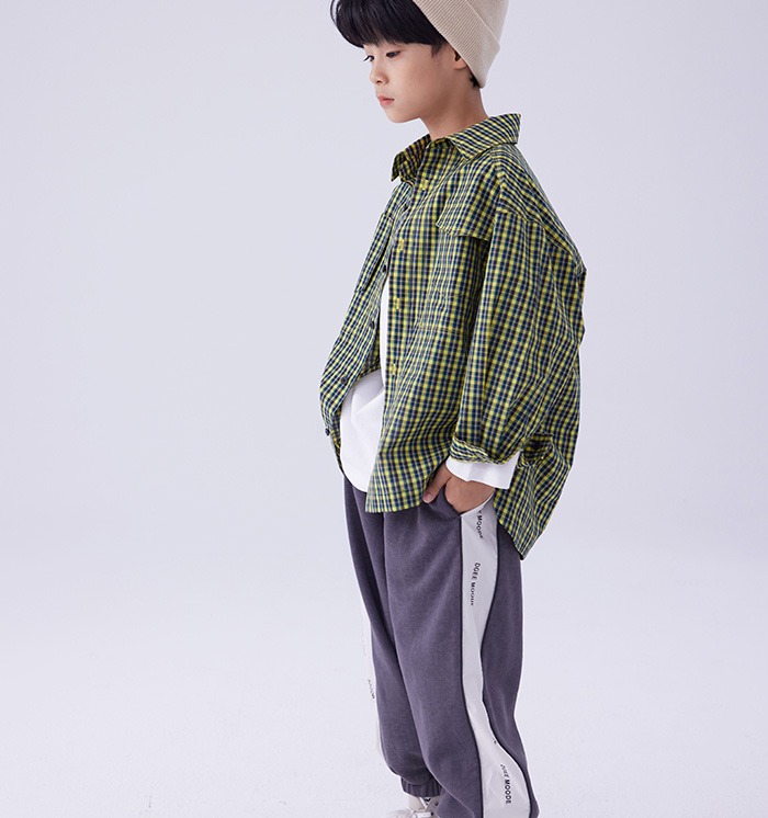 Middle School Children/Male/Female Spring