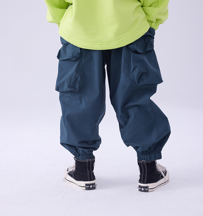Middle School Children/Male/Female Spring
