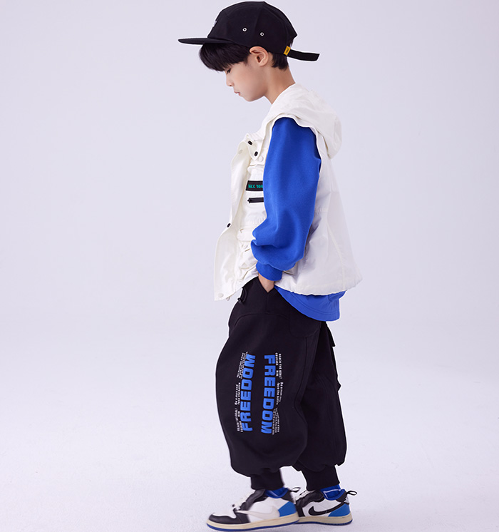 Middle School Children/Male/Female Spring