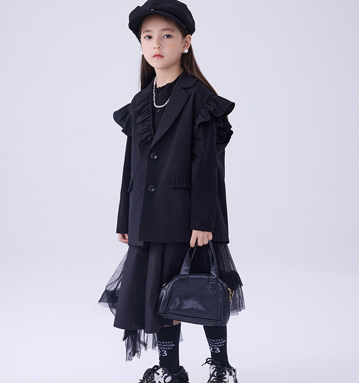 Middle School Children/Male/Female Spring
